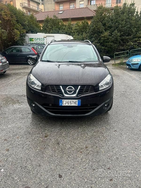 Marrone Usata 2011 Nissan Qashqai +2 Tekna SUV | 4400 € (Buon prezzo) - Immagine 1/4