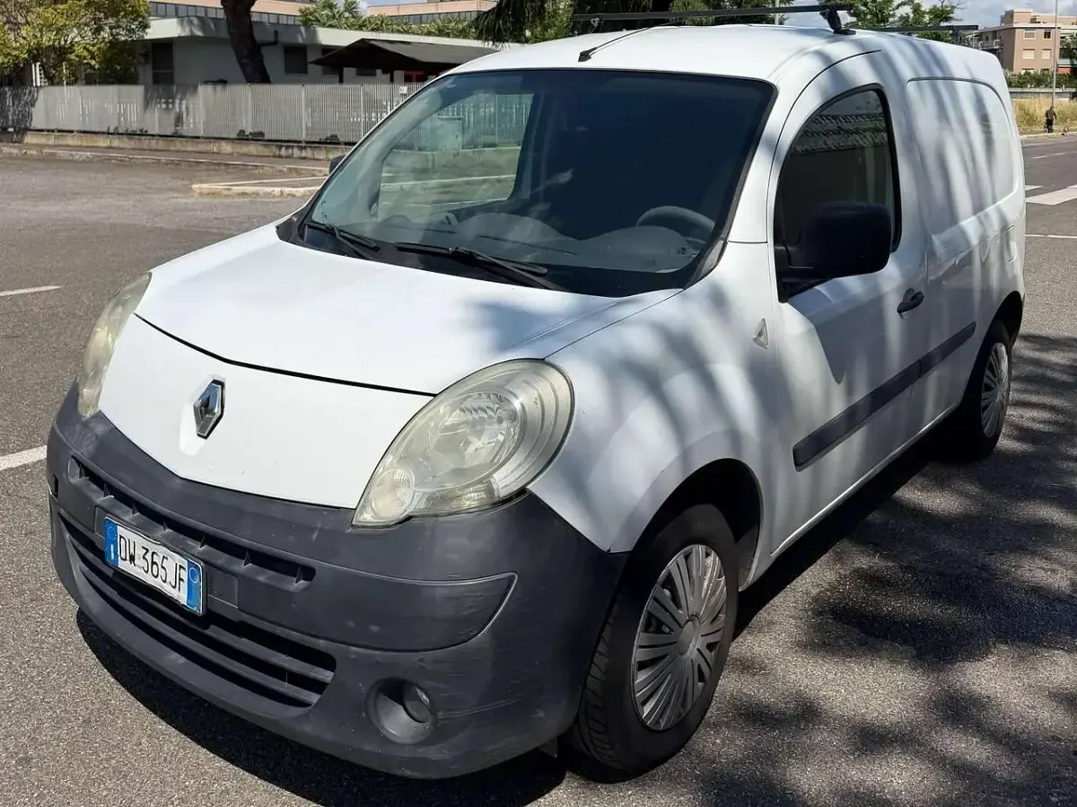 Usata Renault Kangoo 103 CV (75 kW) 2009 Bianco Station wagon