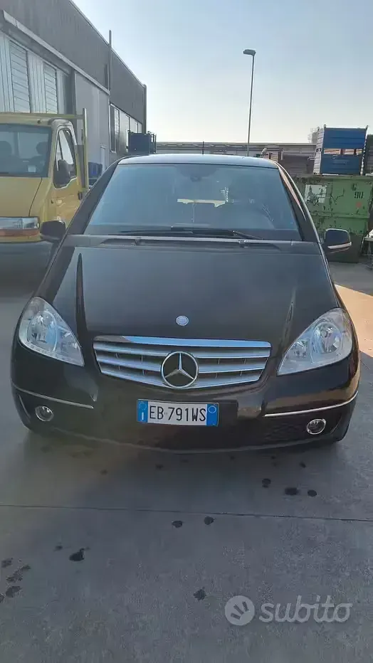Usata Mercedes A150 Avantgarde 95 CV (69 kW) 2010 Nero Berlina