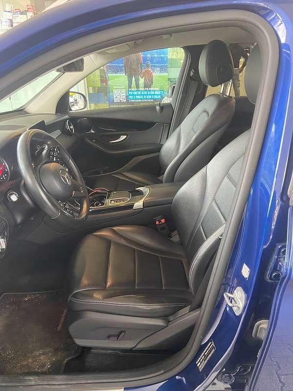 Usata Mercedes GLC220 Business 194 CV (142 kW) 2020 Blu/azzurro SUV