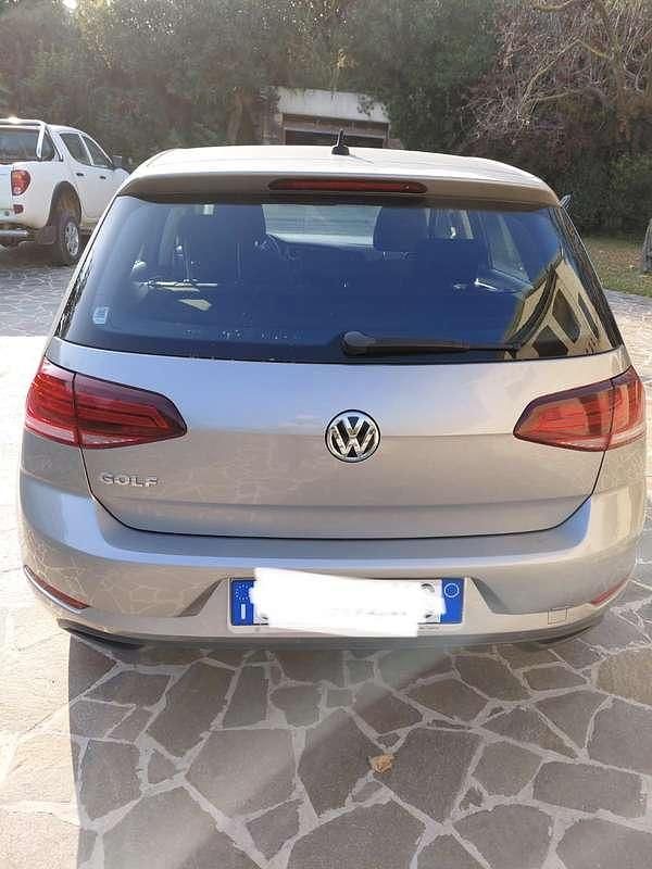 Usata VW Golf VII Trendline 116 CV (85 kW) 2019 Berlina
