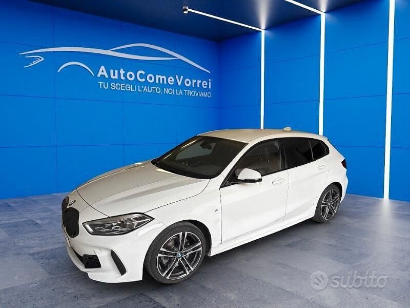 Usata BMW 116 M Sport 116 CV (85 kW) 2023 Bianco Utilitaria