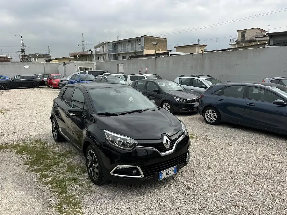 Occasion Renault Captur 90 ch (66 kW) 2015 Noir SUV