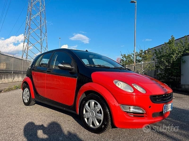 Rosso Usata 2006 Smart ForFour Pulse Tre volumi | 2250 € (Buon prezzo) - Immagine 1/4