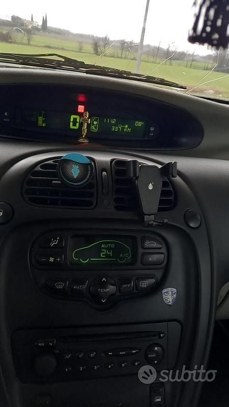 Usata Citroën Xsara 109 CV (80 kW) 2006 Blu Berlina