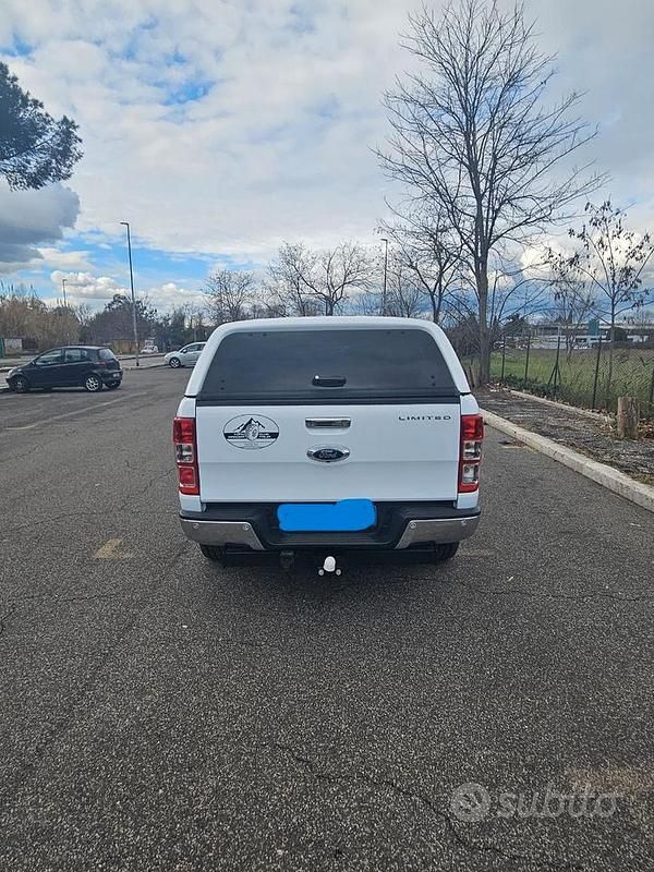 Usata Ford Ranger Limited 213 CV (156 kW) 2022 Bianco Pick-up