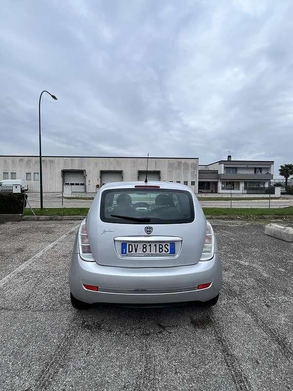 Usata Lancia Ypsilon 60 CV (44 kW) 2008 Utilitaria