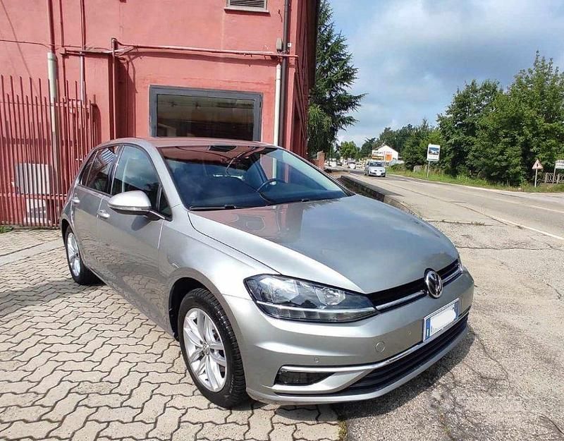 Usata VW Golf VII Business 116 CV (85 kW) 2019 Grigio Berlina