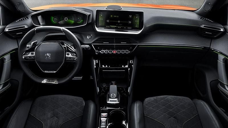 Nuova Peugeot 2008 GT 131 CV (96 kW) 2025 Bianco okenite SUV