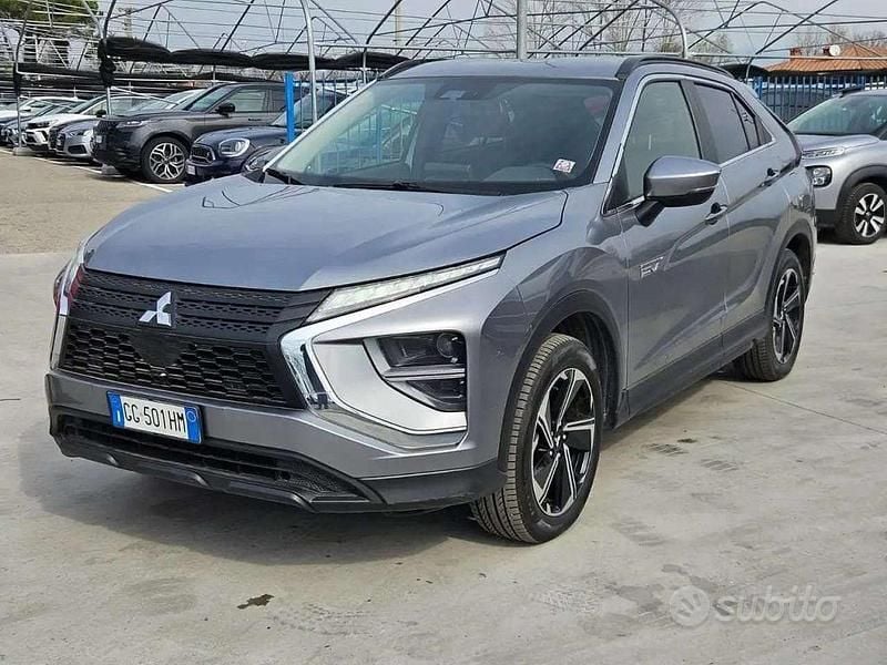 Usata Mitsubishi Eclipse Cross Instyle 98 CV (72 kW) 2022 Grigio SUV