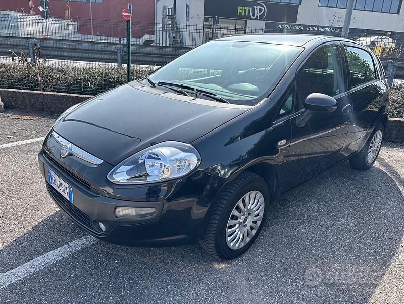 Usata Fiat Punto Evo 77 CV (56 kW) 2010 Nero Utilitaria