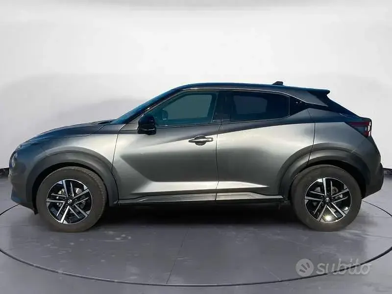 Usata Nissan Juke N-Connecta 114 CV (83 kW) 2025 Grigio SUV