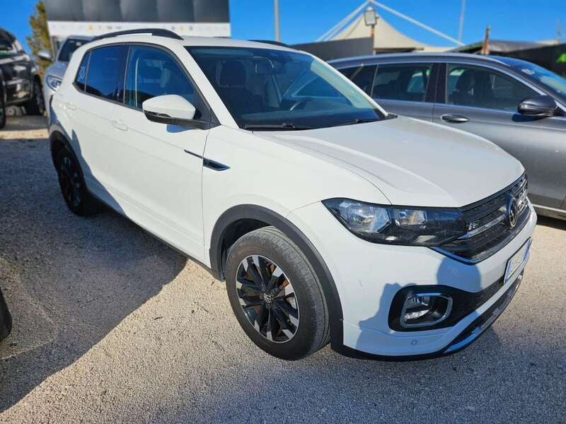 Usata VW T-Cross Style 95 CV (69 kW) 2022 Bianco SUV
