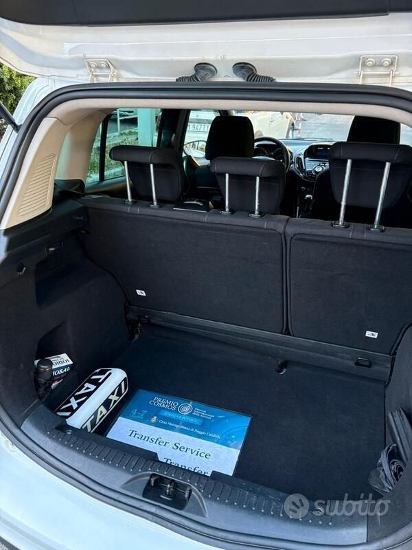 Usata Ford B-MAX 95 CV (69 kW) 2013 Bianco Monovolume