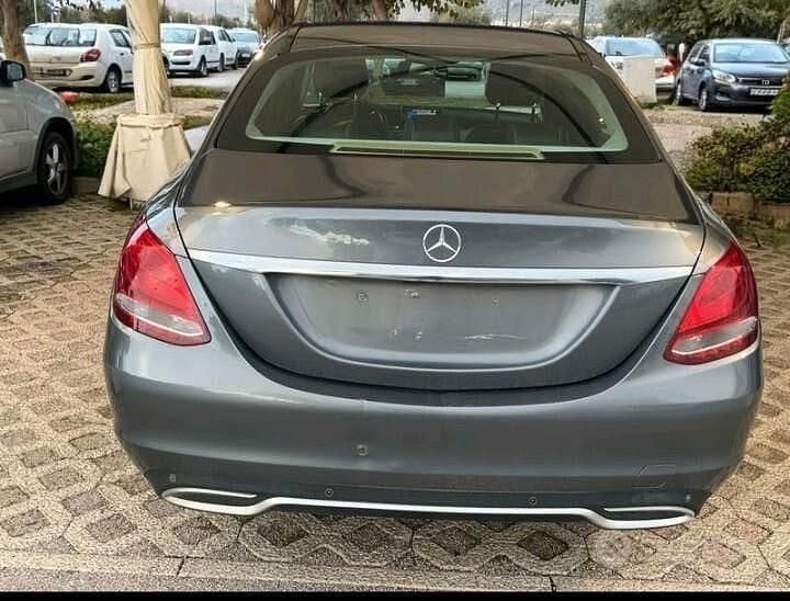 Usata Mercedes C220 Premium 169 CV (124 kW) 2017 Grigio Berlina