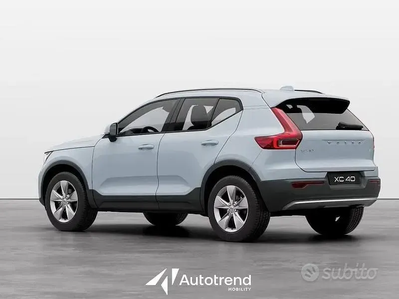 Nuova Volvo XC40 2026 Bianco SUV
