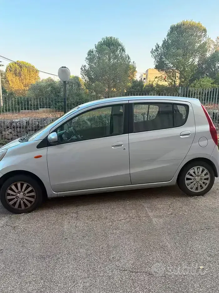 Usata Daihatsu Cuore 2008 Grigio Utilitaria