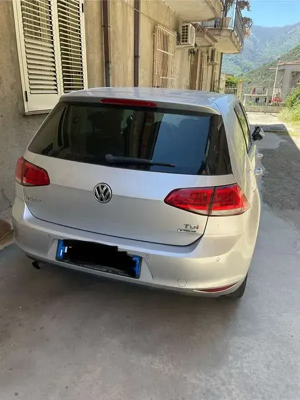 Usata VW Golf VII Highline 110 CV (80 kW) 2015 Grigio Berlina