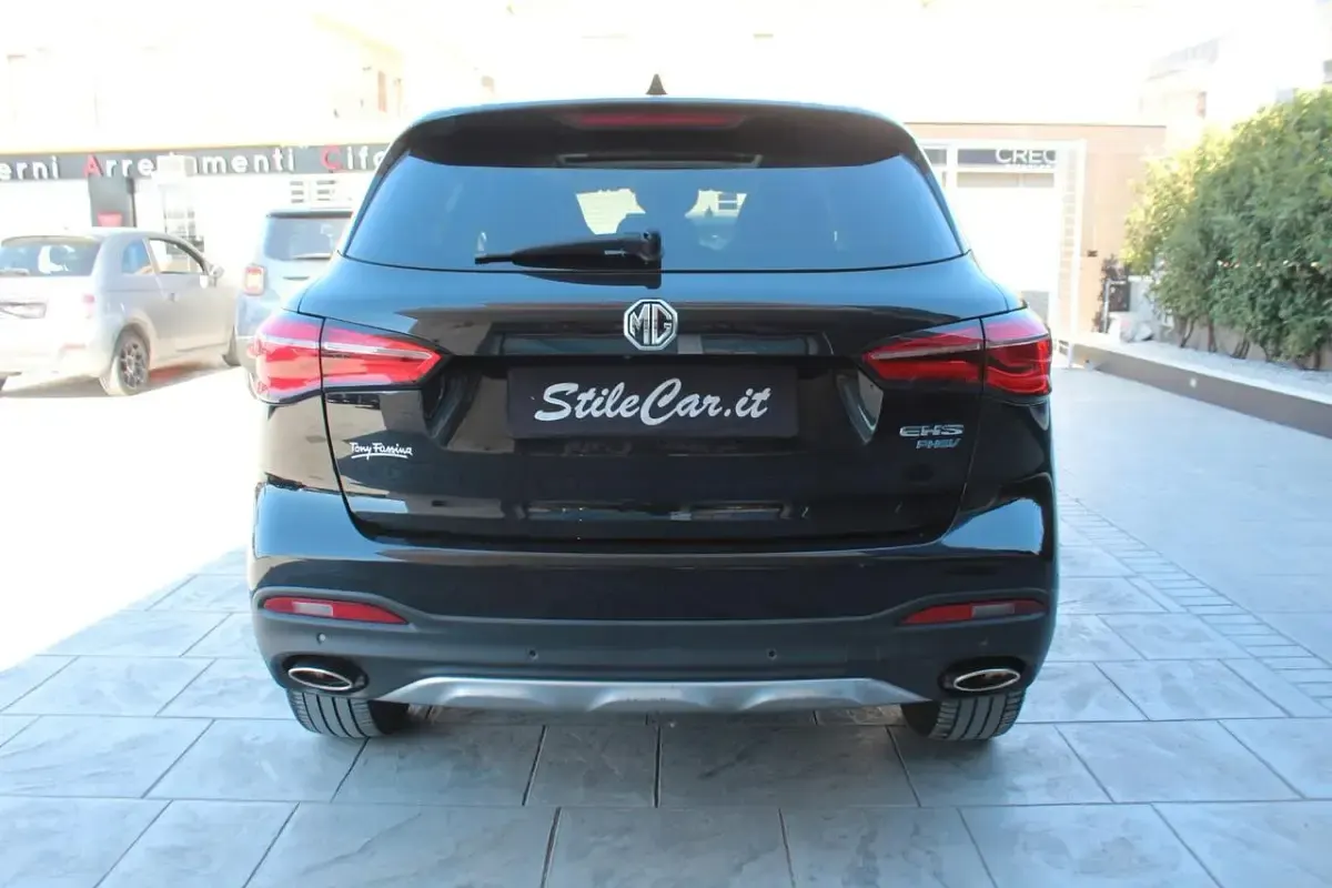 Usata MG EHS Luxury 161 CV (118 kW) 2022 Nero SUV