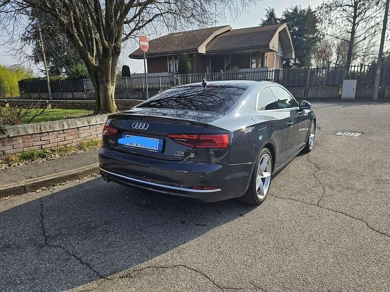 Usata Audi A5 Sport 190 CV (139 kW) 2017 Coupé