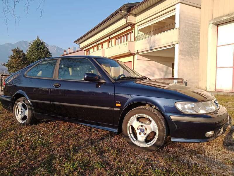 Usato 2000 Saab 9-3 2.0 Benzin 205 CV (7.900 €)