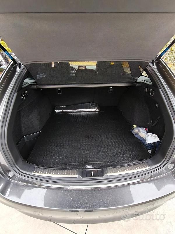 Usata Mazda 6 Signature 184 CV (135 kW) 2019 Grigio Station wagon