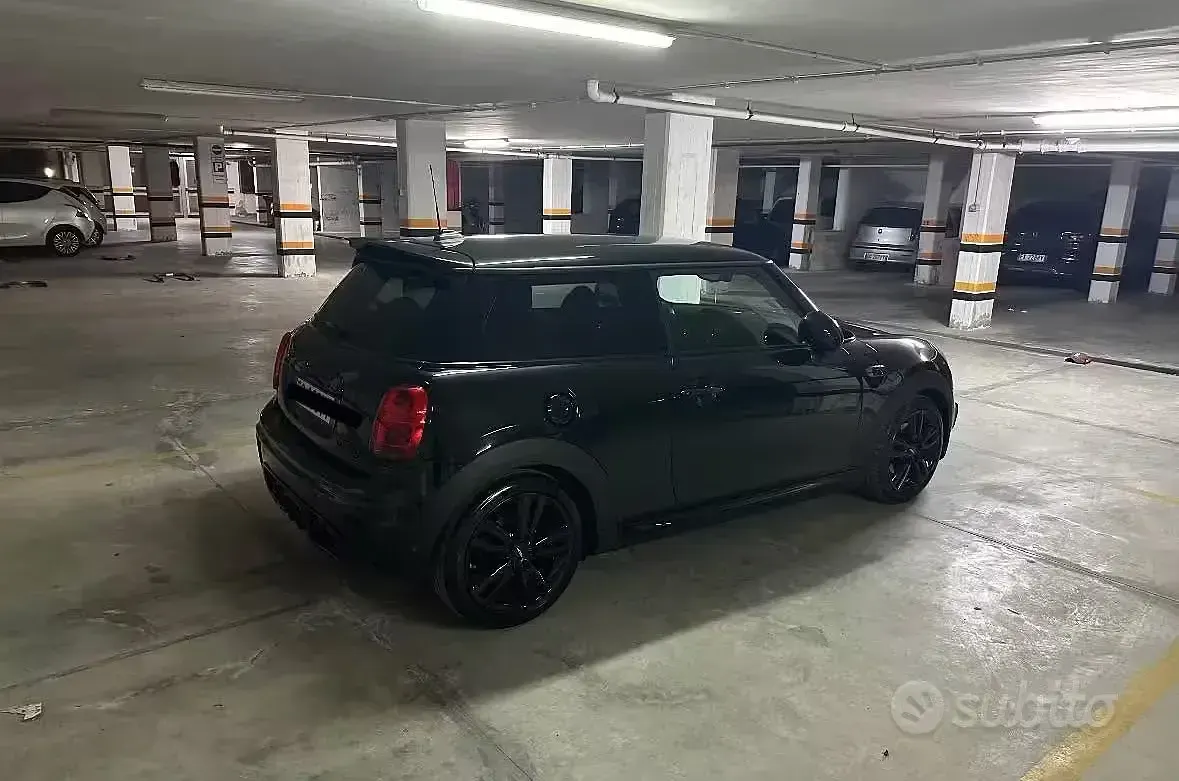 Usata Mini John Cooper Works 170 CV (125 kW) 2019 Nero Utilitaria