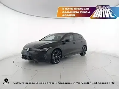 Usata VW Golf VIII R-line Plus 150 CV (110 kW) 2026 Berlina