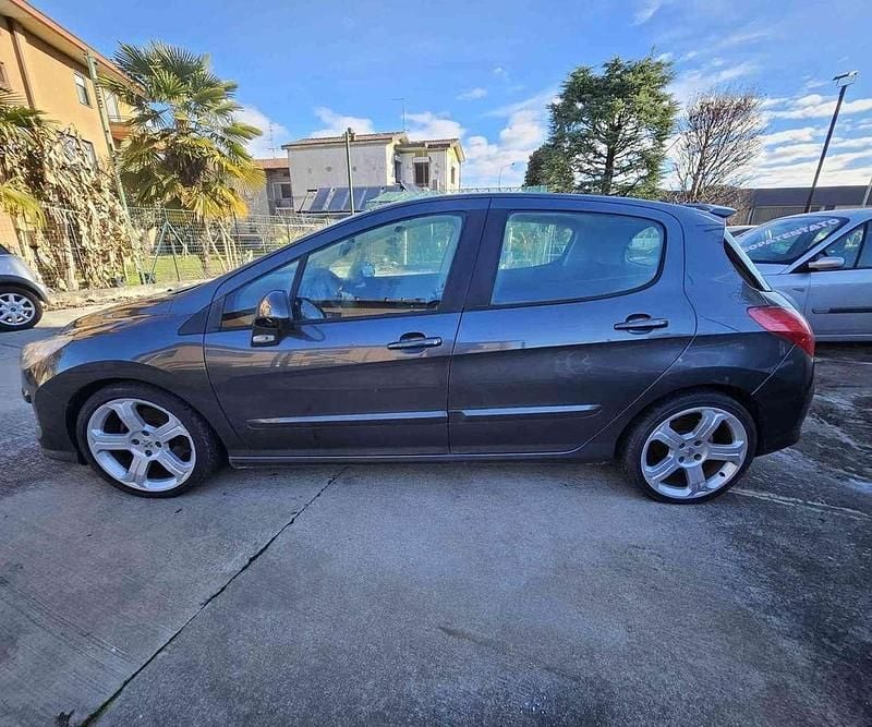 Usata Peugeot 308 156 CV (114 kW) 2010 Grigio Berlina