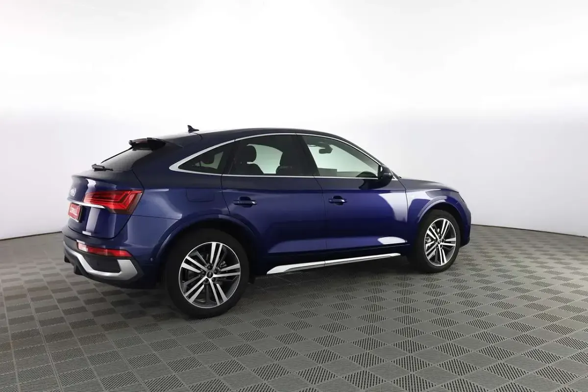 Usata Audi Q5 S-Line 163 CV (119 kW) 2023 Blu navarra SUV