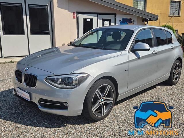 Nero Usata 2014 BMW 116 Sport Line Due volumi | 8999 € (Buon prezzo) - Immagine 1/4