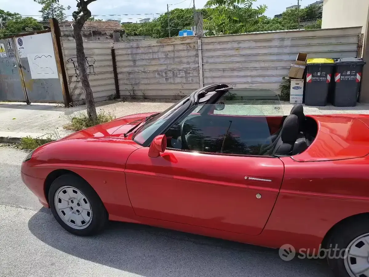 Usata Fiat Barchetta 131 CV (96 kW) 1995 Rosso Cabrio