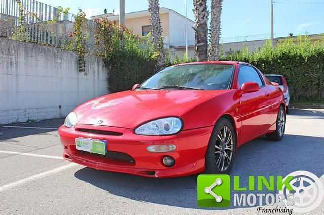 Rosso Usata 1992 Mazda MX3 Due volumi | 7999 € - Immagine 1/4