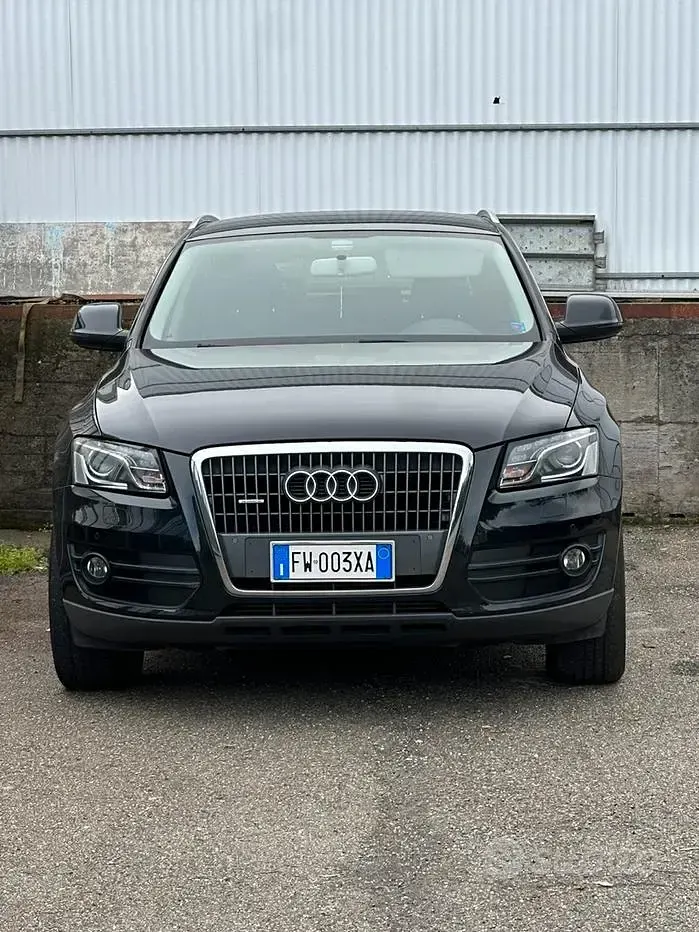 Usata Audi Q5 Advanced Plus 170 CV (125 kW) 2011 Nero SUV