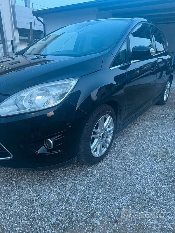 Usata Ford C-MAX 115 CV (84 kW) 2015 Nero Monovolume