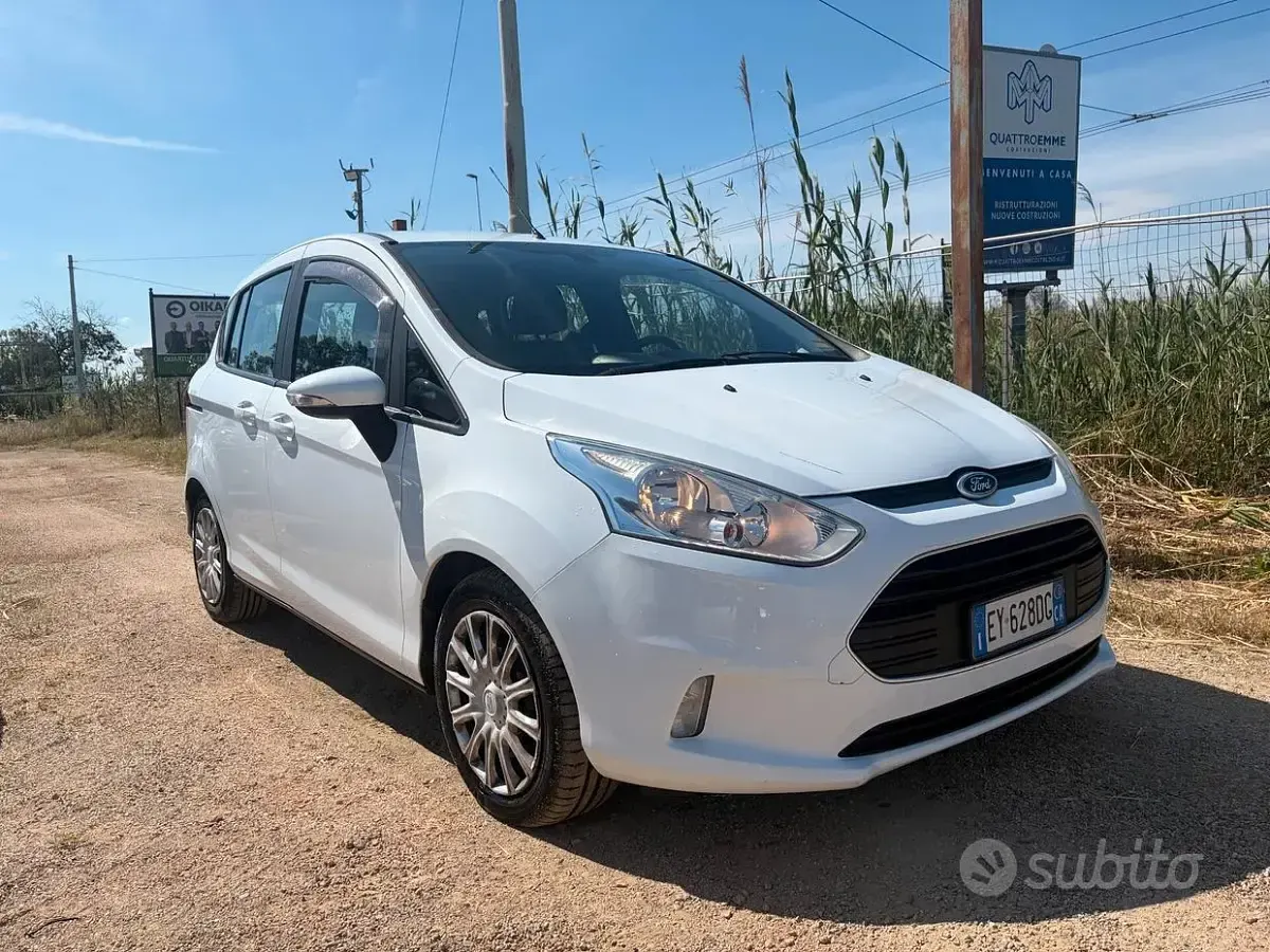 Usata Ford B-MAX 75 CV (55 kW) 2015 Bianco Monovolume