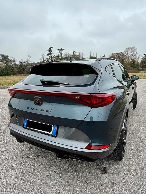Usata Cupra Formentor 150 CV (110 kW) 2024 Blu SUV