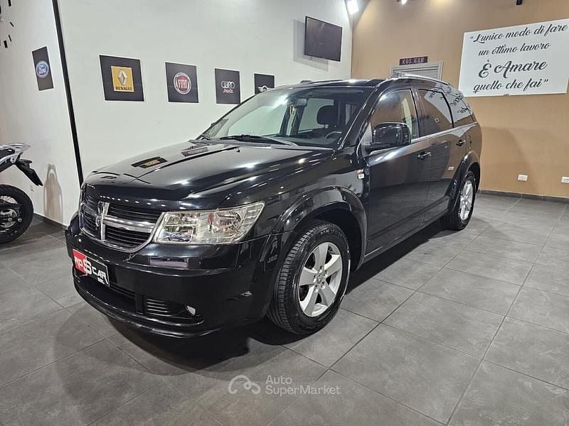 Usata Dodge Journey 140 CV (102 kW) 2010 Nero SUV