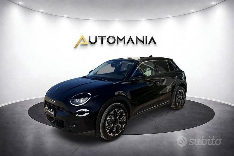 Nuova Fiat 600 La Prima 145 CV (106 kW) 2025 SUV