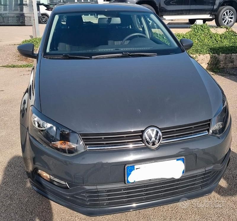 Usata VW Polo 60 CV (44 kW) 2017 Grigio Berlina