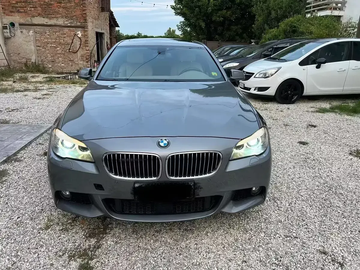 Usata BMW 535 M Sport 313 CV (230 kW) 2012 Grigio Berlina