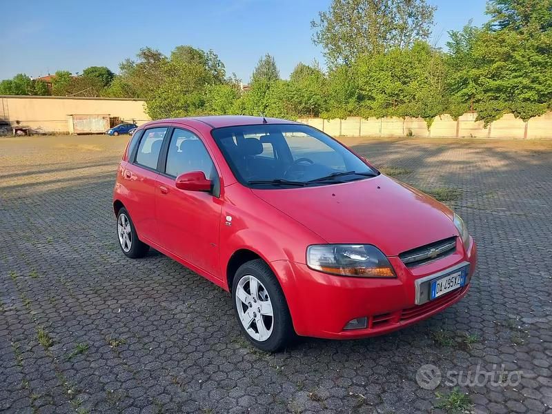 Usata Chevrolet Kalos 72 CV (52 kW) 2006 Rosso Berlina