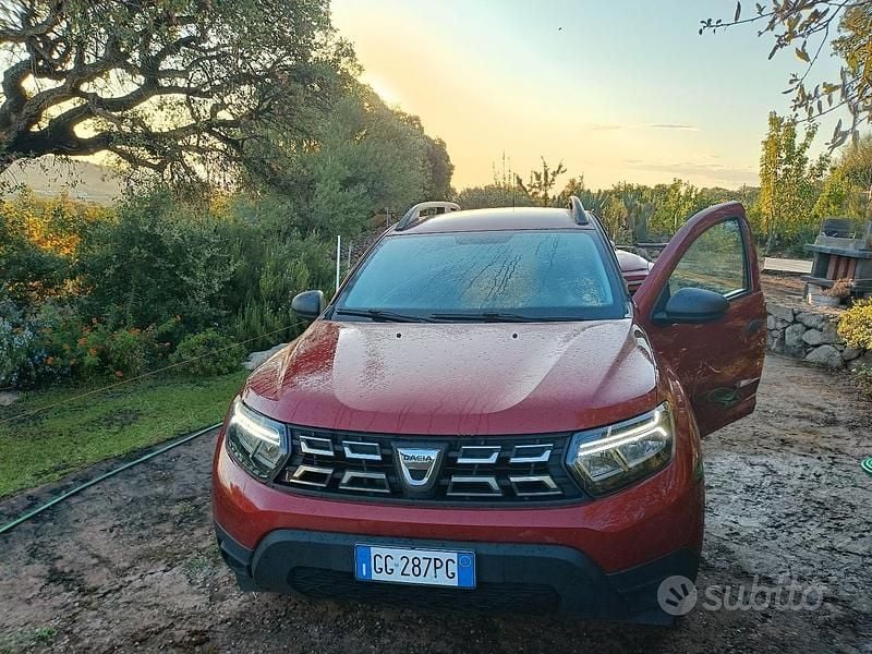 Usata Dacia Duster 100 CV (73 kW) 2022 Rosso SUV