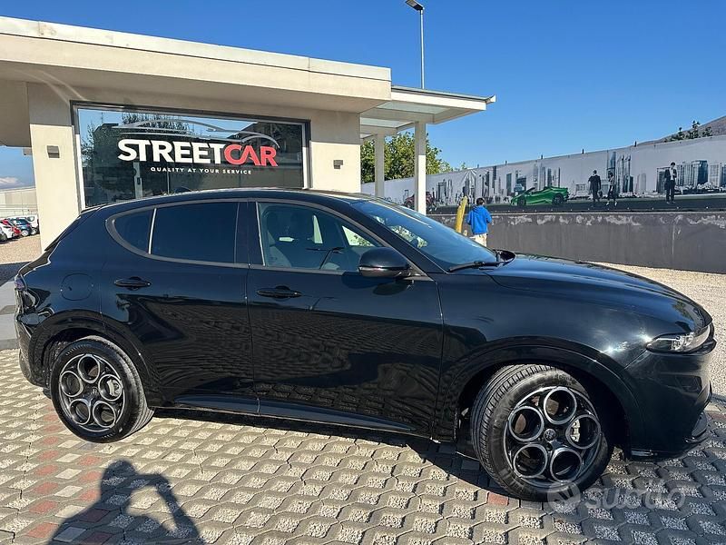 Usata Alfa Romeo Tonale Sprint 131 CV (96 kW) 2024 Nero SUV