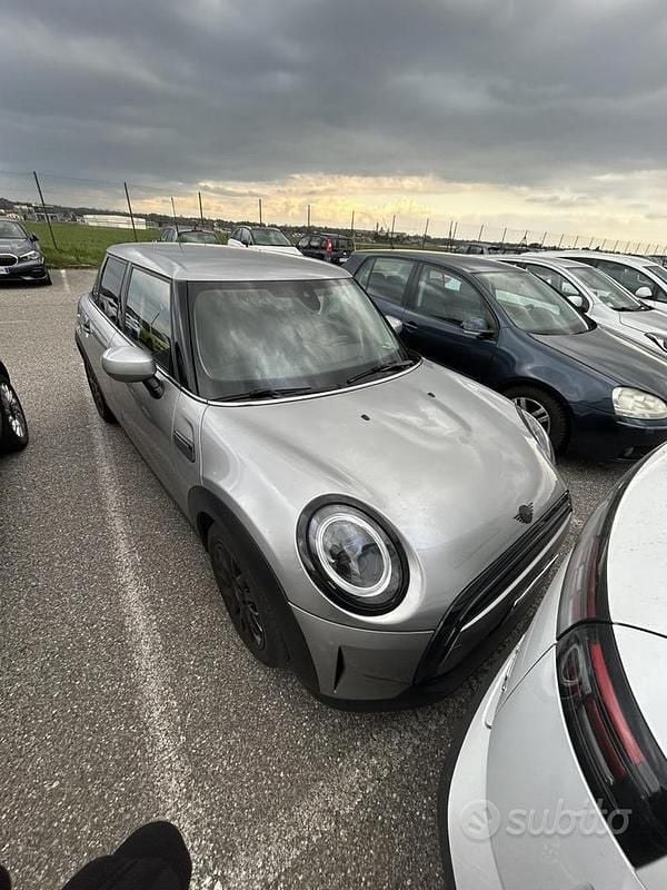 Usata Mini Cooper 136 CV (100 kW) 2023 Grigio Utilitaria