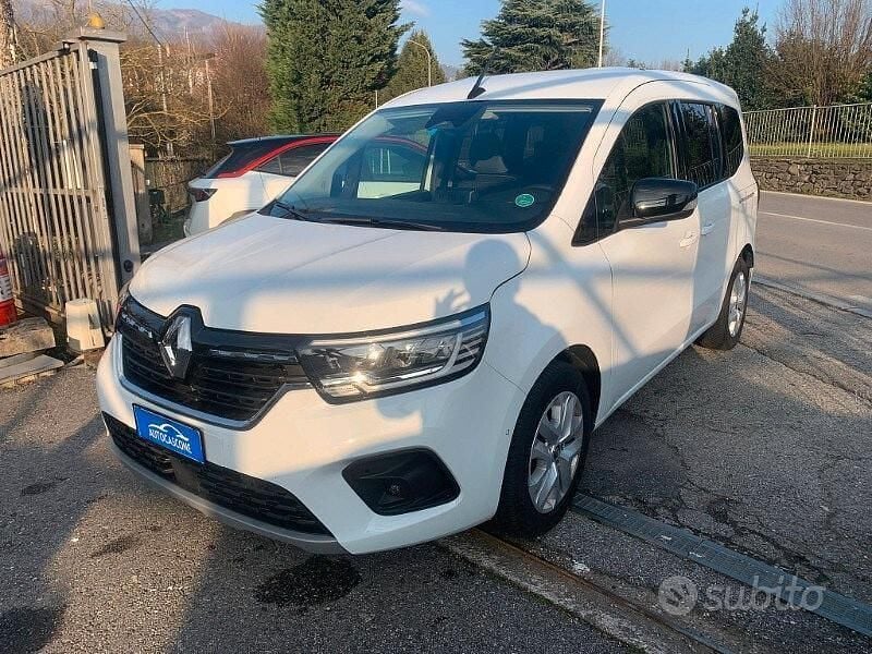 Usata Renault Kangoo Equilibre 131 CV (96 kW) 2023 Bianco Monovolume
