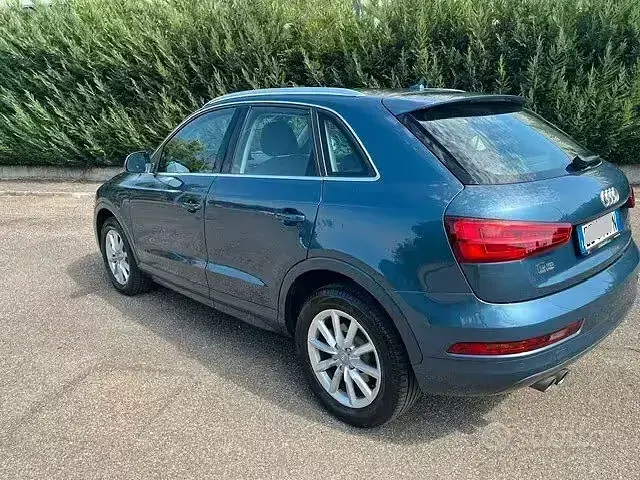 Usata Audi Q3 150 CV (110 kW) 2015 Blu SUV