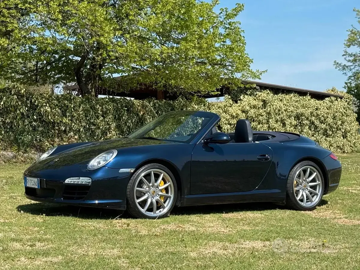 Usata Porsche 911 Carrera 4S Cabriolet 385 CV (283 kW) 2010 Bluazzurro Cabrio