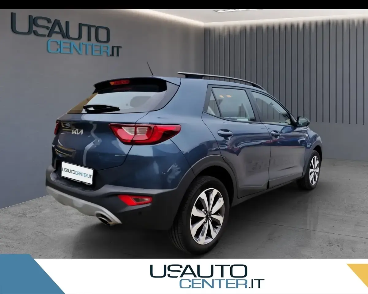 Usata Kia Stonic Style 100 CV (73 kW) 2021 Grigio SUV