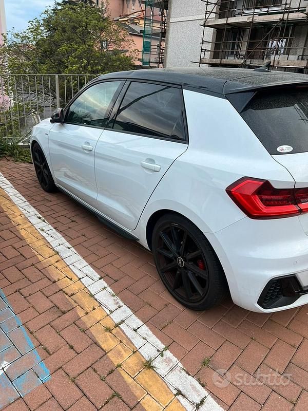 Usado Audi A1 Ambiente 110 CV (80 kW) 2020 Blanco SUV